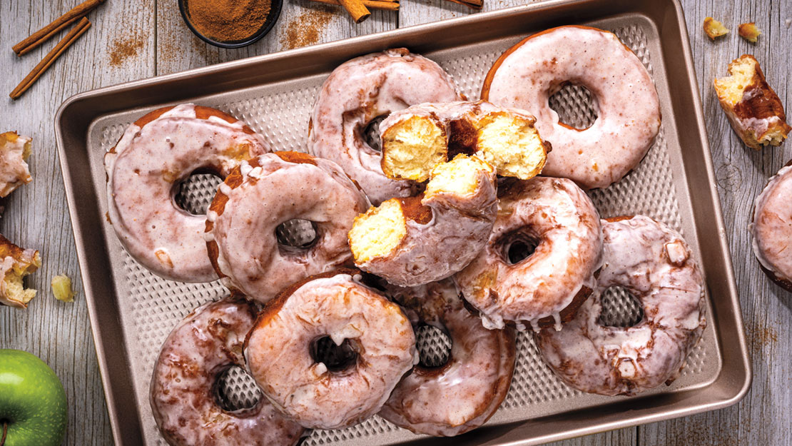 Apple Pie Donuts