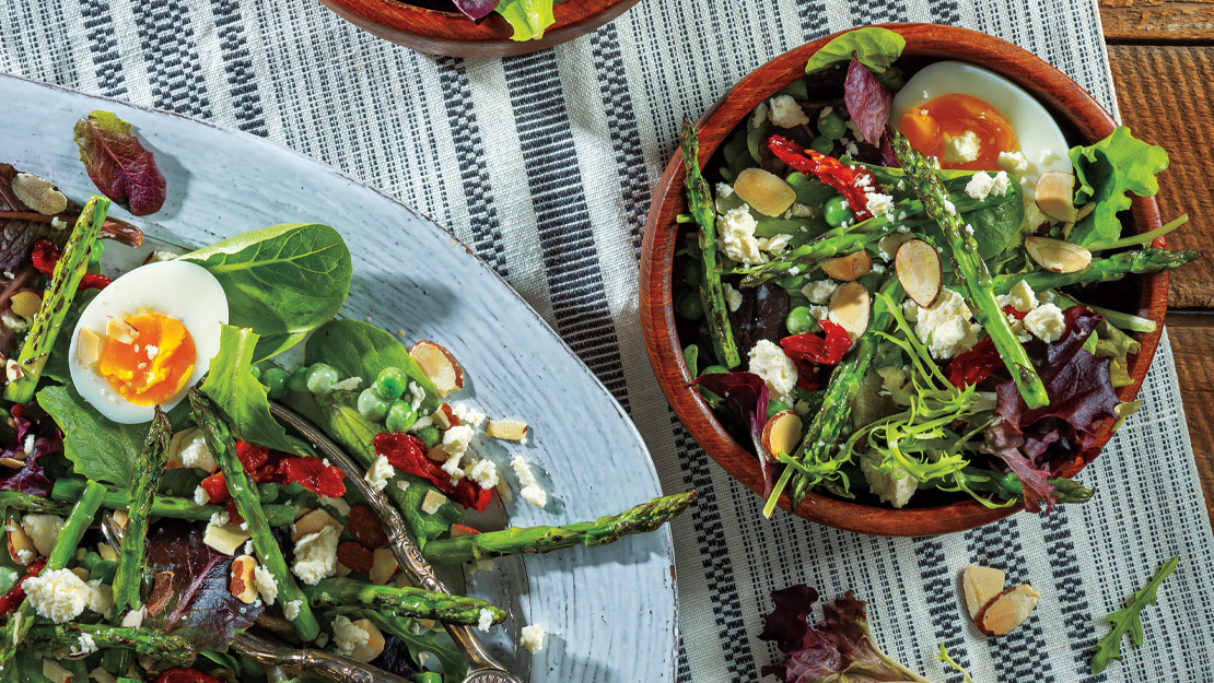Broiled Asparagus Salad Bowl