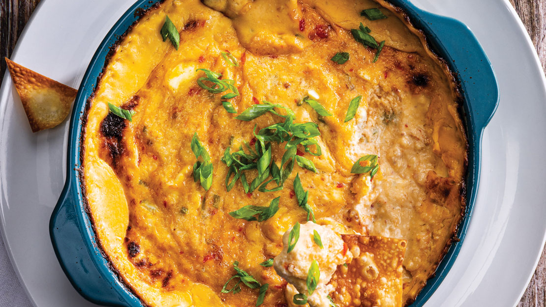 Crab Rangoon Dip with Wonton Chips