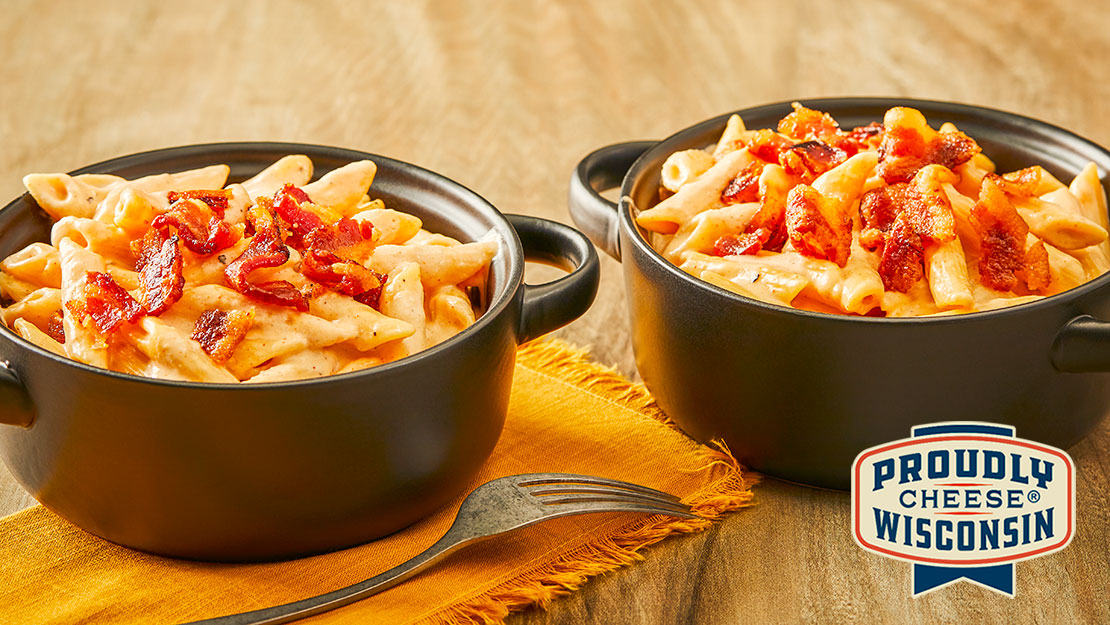 Slow-Cooker Mac and Cheese with Smoked Gouda