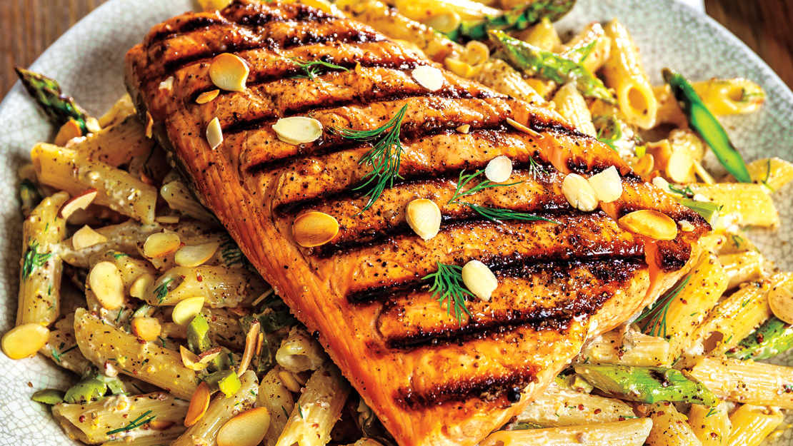 Grilled Salmon & Asparagus Pasta Salad 