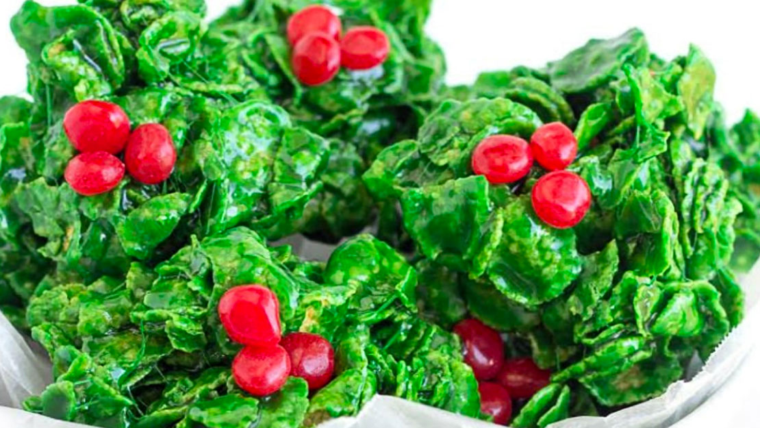 Holly Wreath Crackles 