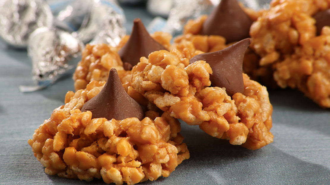 No Bake Peanut Butter Kiss Cookies