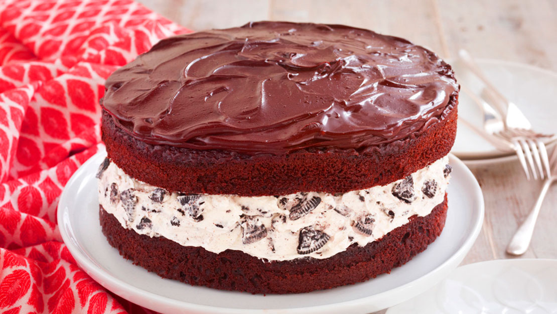 Chocolate-Covered Oreo Cookie Cake