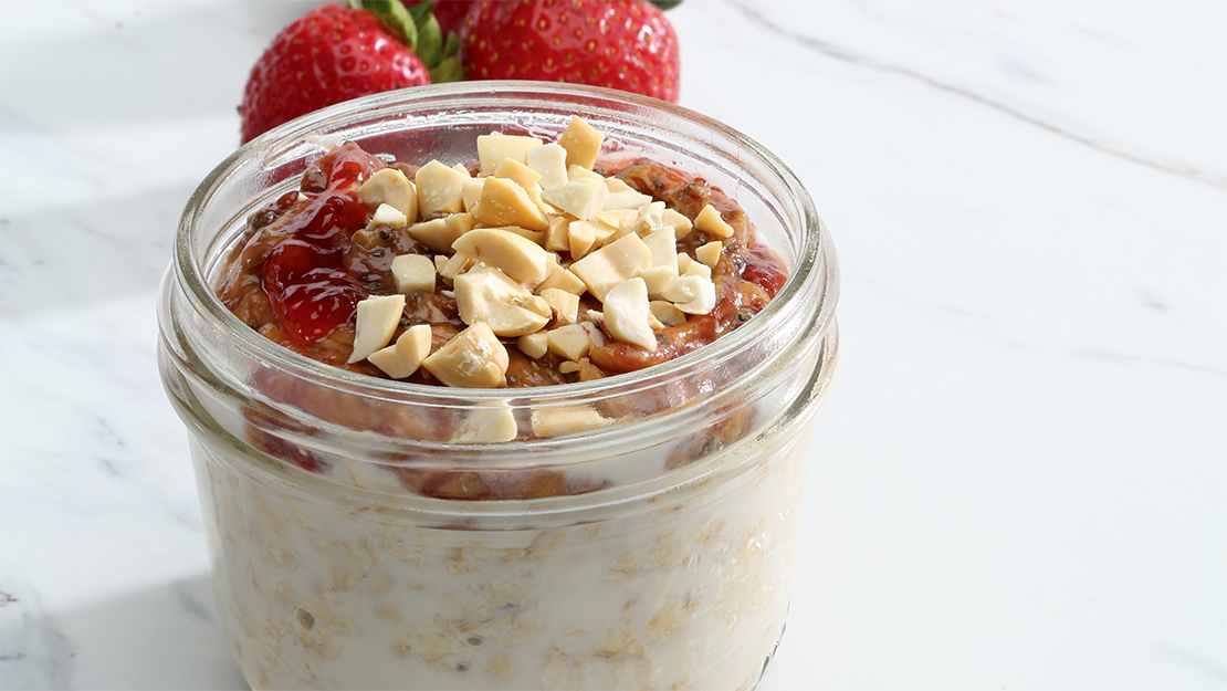 PB&J Overnight Oats