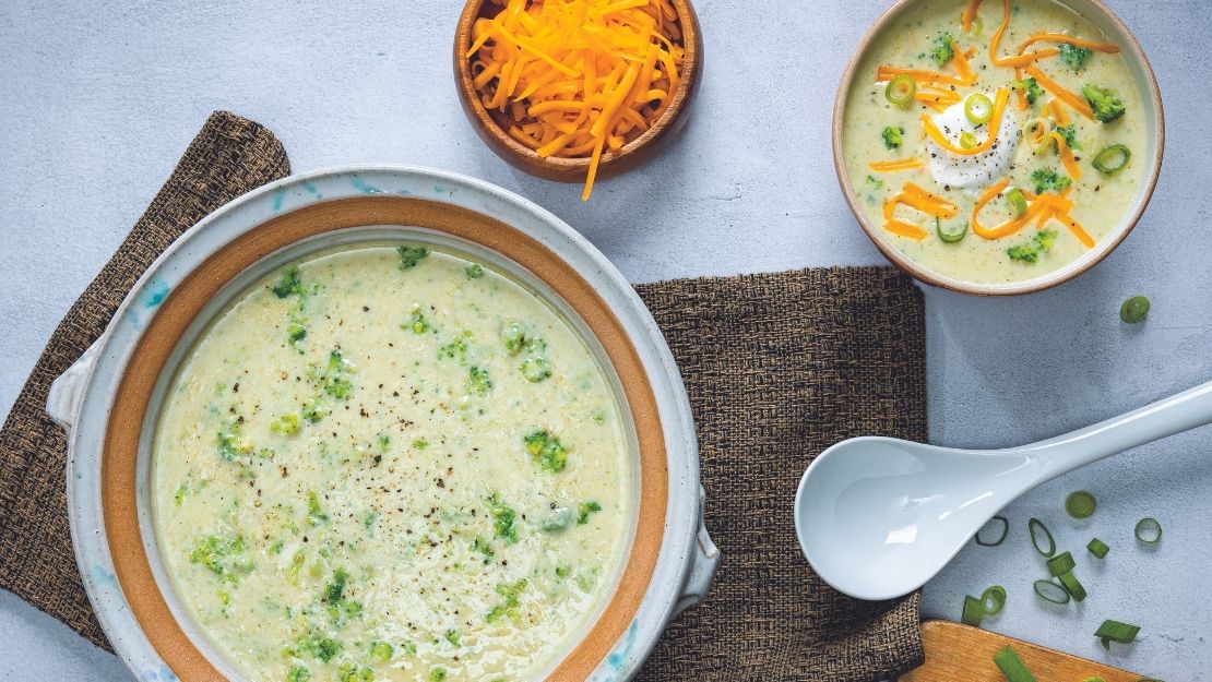 Slow Cooker Broccoli-Baked Potato Soup