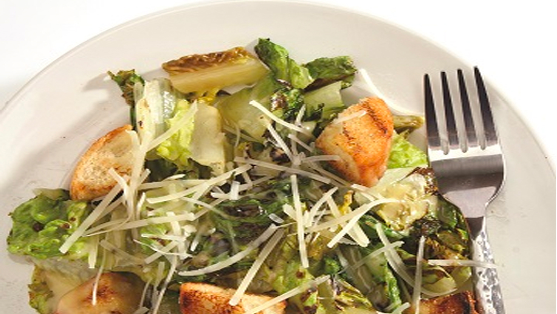 Grilled Romaine Caesar Salad 