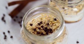 Chocolate Chip Cookie Dough Overnight Oats 