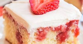 Strawberry Poke Cake 